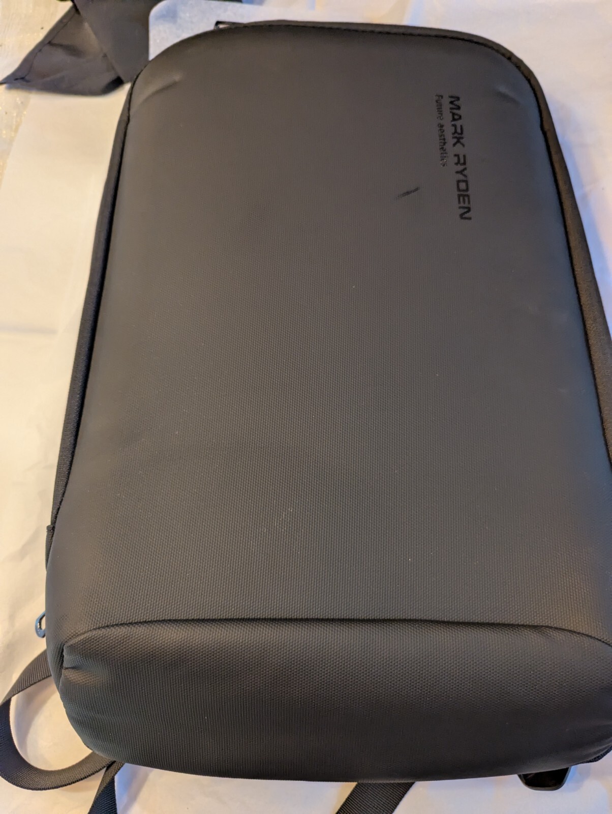 MARK RYDEN 20L Men’s Backpack Fashion Business Laptop Ergonomic Slim Design New