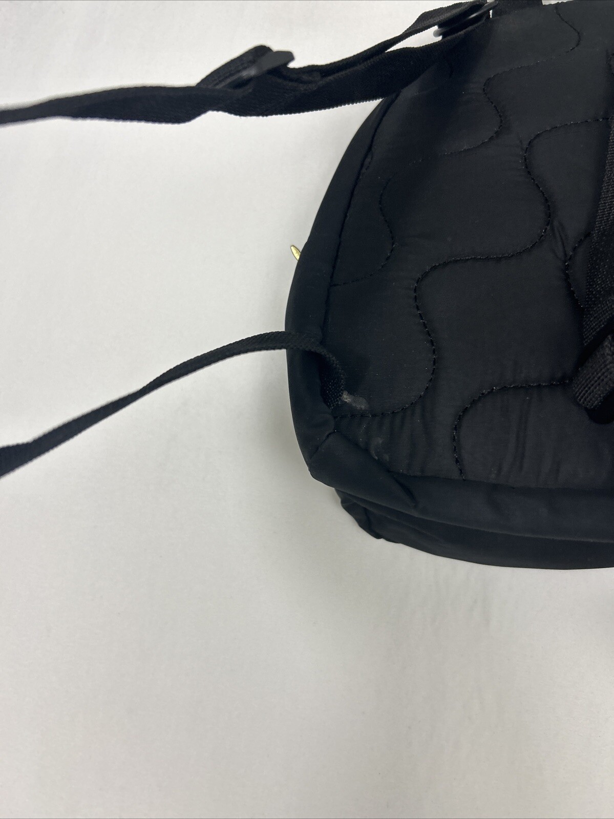ADIDAS Unisex Linear MINI Backpack Black White 9.5″H x 10″L x 3″W GOLD ZIP