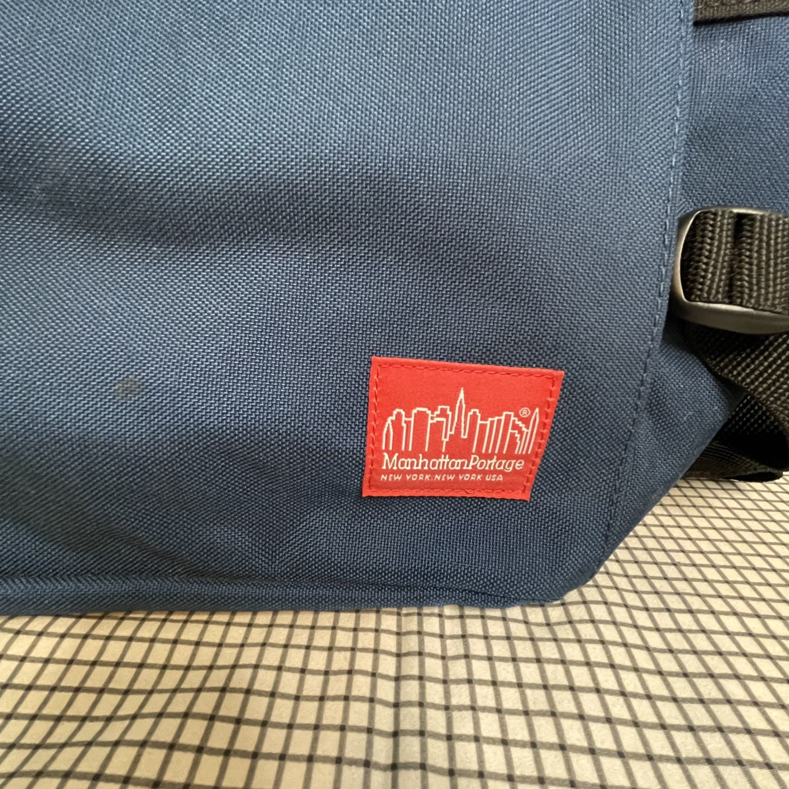 MANHATTAN PORTAGE SILVERCUP BACKPACK NAVY MINIMALIST URBAN CASUAL DAYPACK EUC