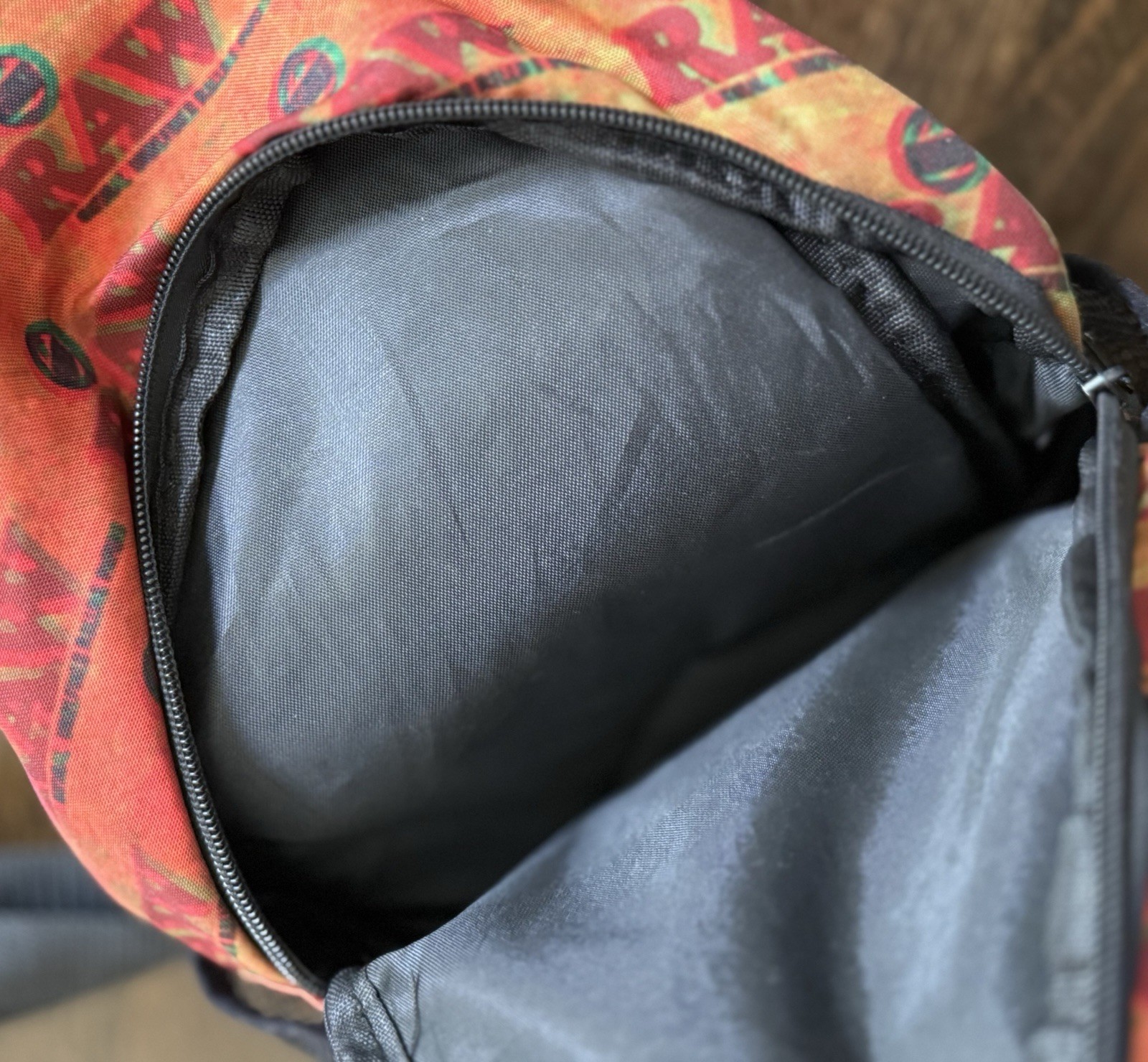 RAW Rolling Papers Crossbody Sling Bag Cannabis Zip Mesh Pocket Weed Accessories