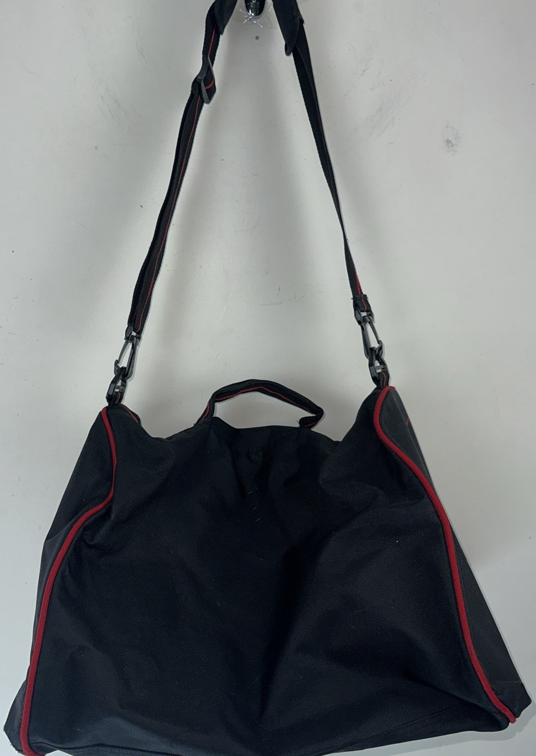 RARE Vintage Nike Messenger Bag Crossbody Backpack Sling Black Red Y2K 90s 00s