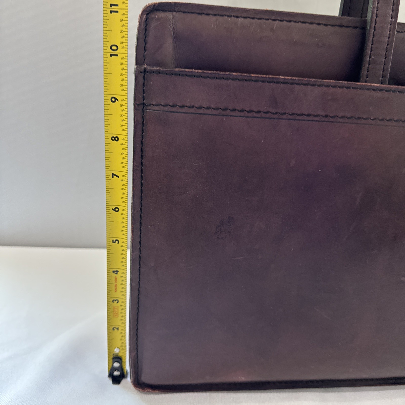 Hartmann Leather Folio, Briefcase, Handles. 16.5″ X 11″
