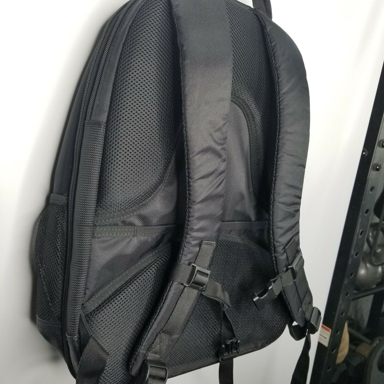 Targus Revolution 14″ Laptop Backpack Black TSA Checkpoint Friendly TEB012US