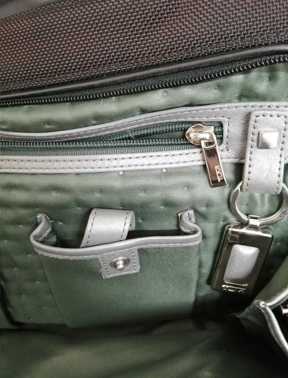 TUMI Boston bag BLK Used