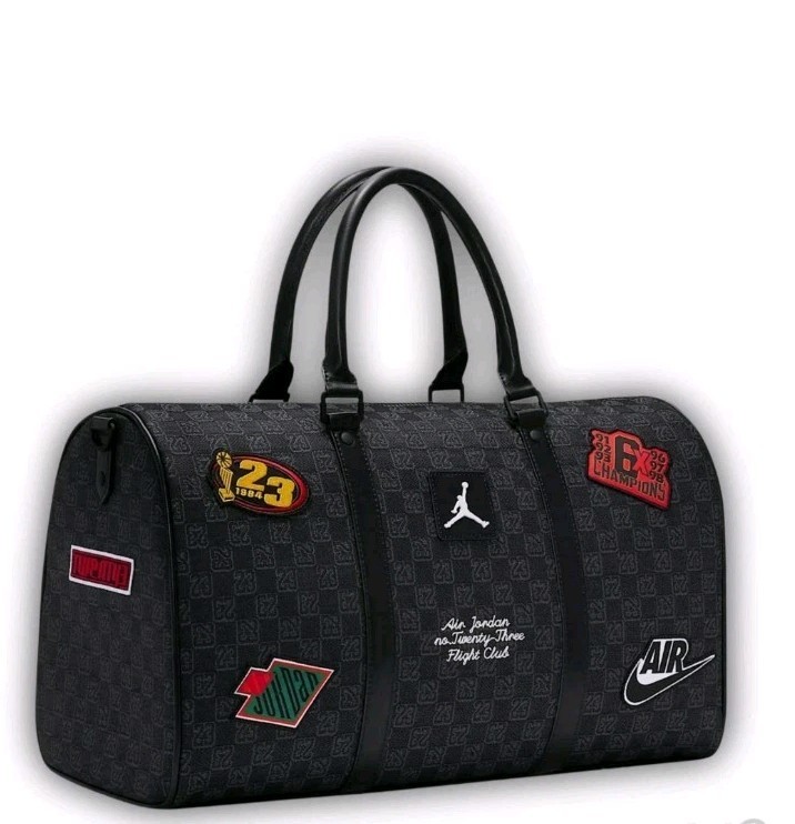 Size Medium Nike Jordan Monogram Duffel Bag Sport Bag 25L Black Patch MM9157-023
