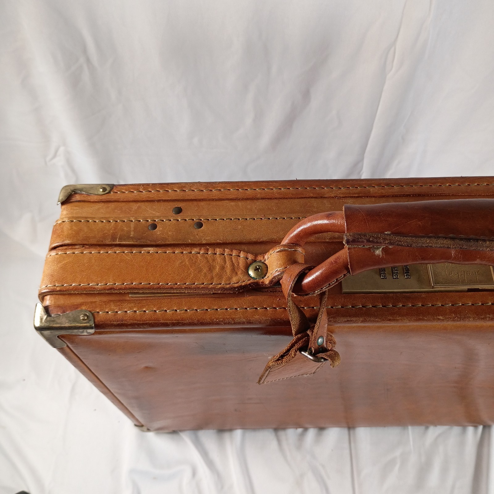 Vintage Hartmann Light Brown/Tan Leather Belted Briefcase Hard Executive