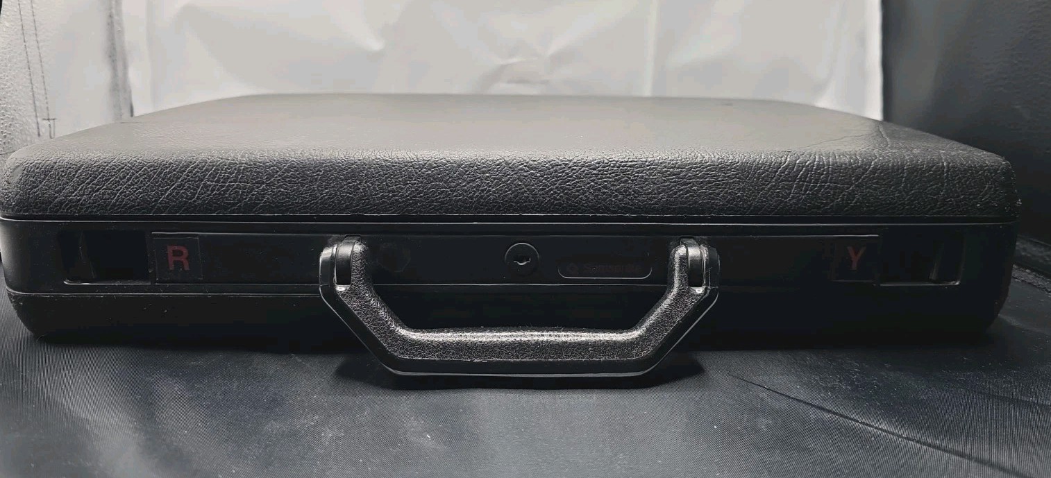 Samsonite Broker GL 1985 Black Hard Shell Slim Brief Case No Key