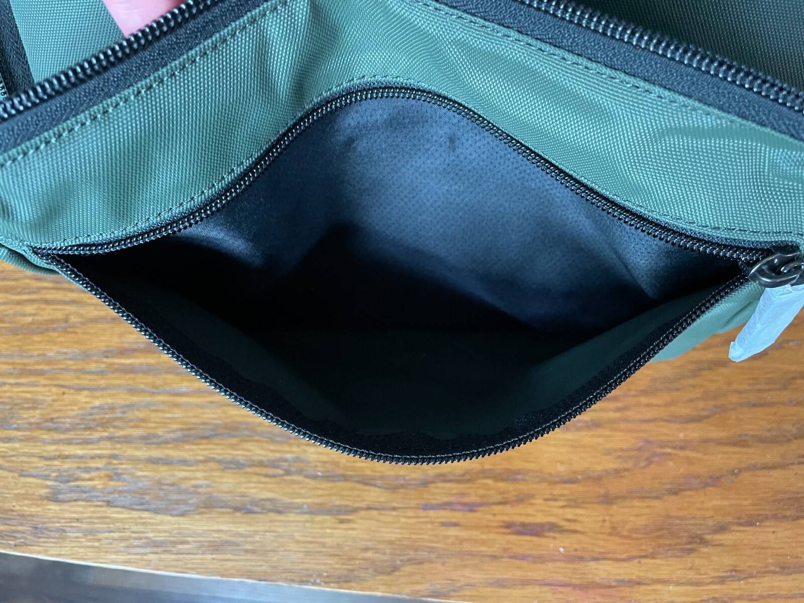 NWT TUMI OLIVE GREEN PACKABLE DUFFLE FOLDABLE DUFFEL TOTE BAG TRAVEL CARRYON