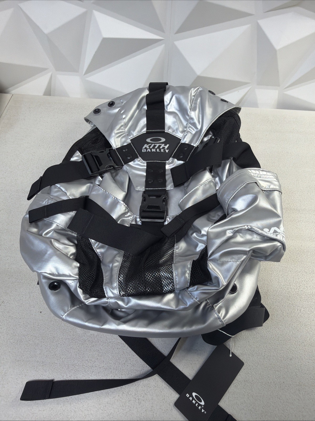 Kith x Oakley Icon RC Backpack Silver Reflective Tactical Streetwear Bag