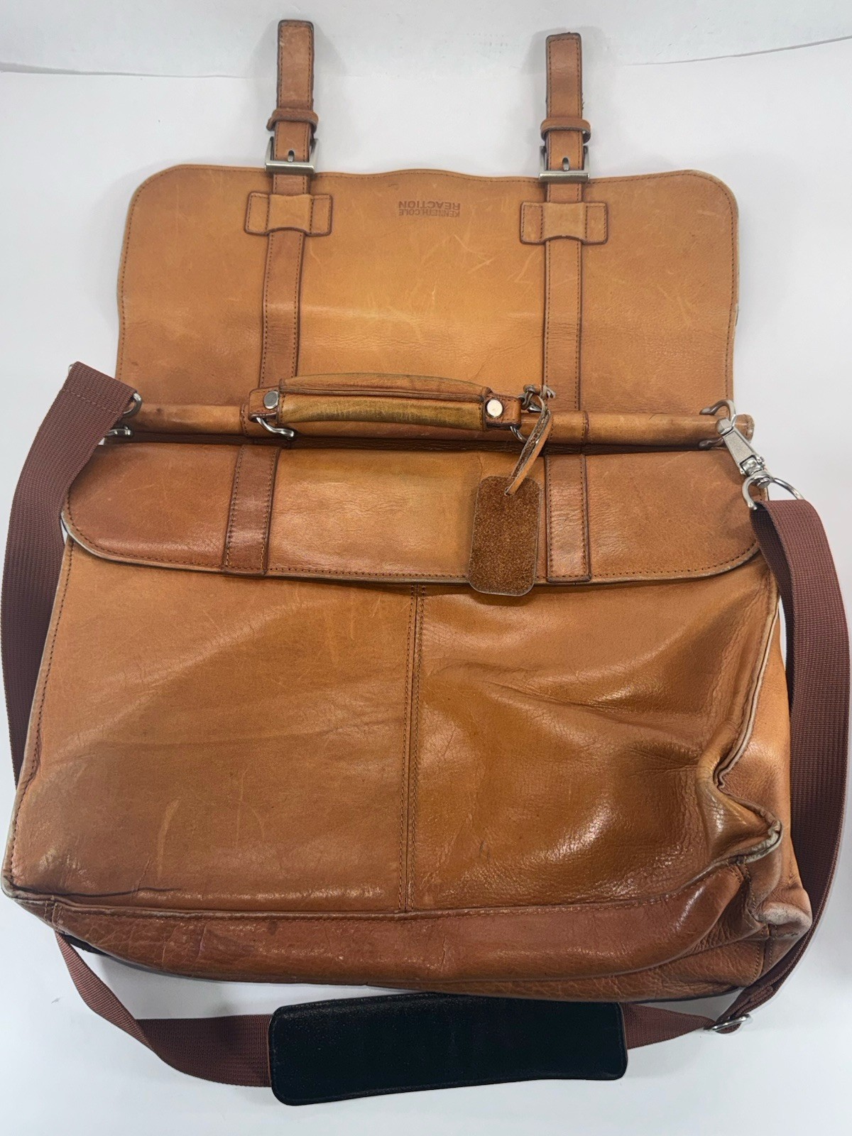 Kenneth Cole Reaction Colombian Leather Messenger Bag Briefcase Portfolio Cognac