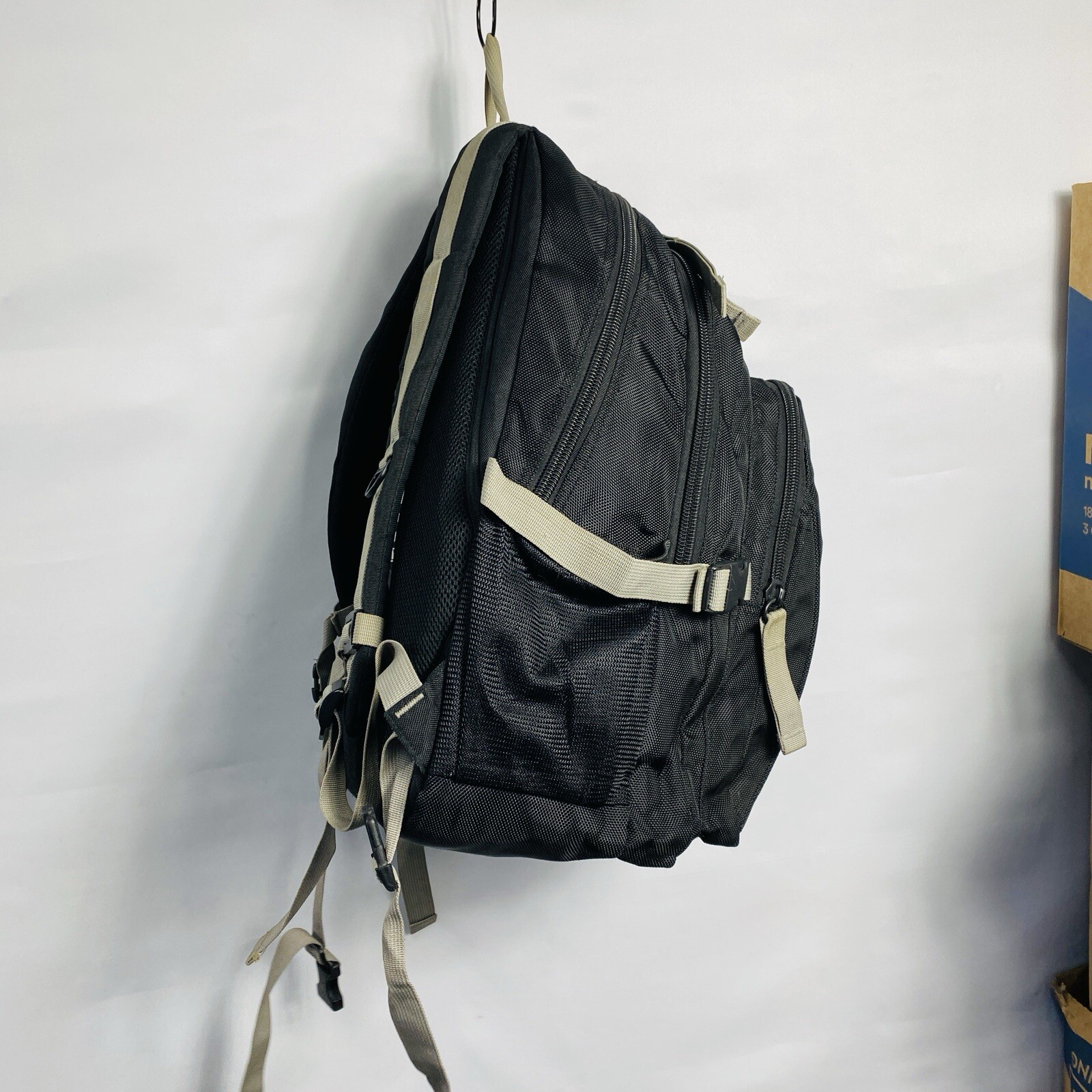 AOKING AOWING LARGE Backpack ( See pic )