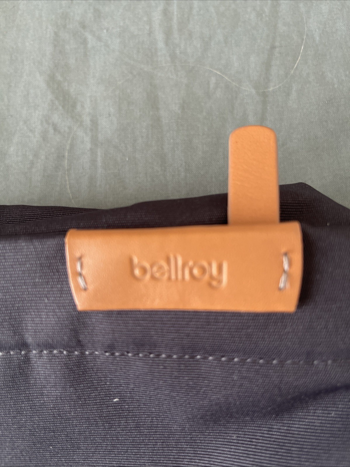 Bellroy Sling Mini 4L Crossbody Sling Bag EDC Travel Everyday Excellent EUC
