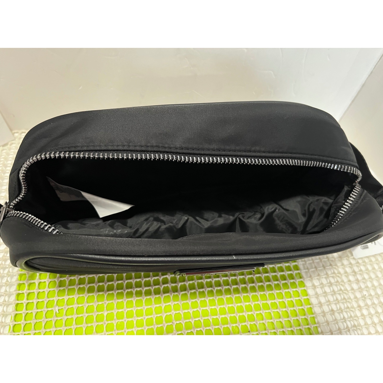 Cavalli Class Mens 10″ Dopp Kit Toiletry Bag Black OXV10CSB049 Travel Case NEW