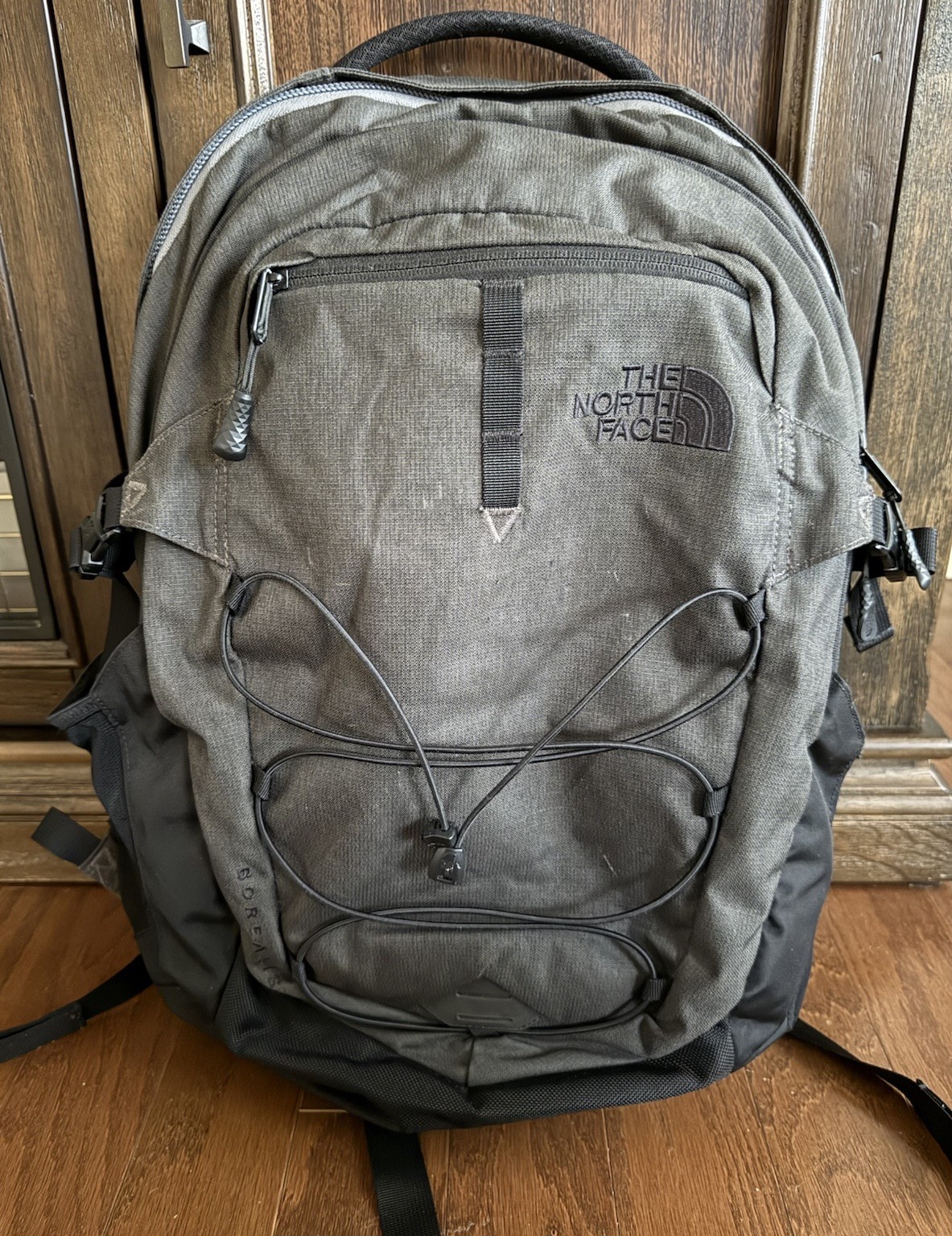 THE NORTH FACE Unisex Borealis Commuter Laptop Backpack Dark Gray 28 Liter