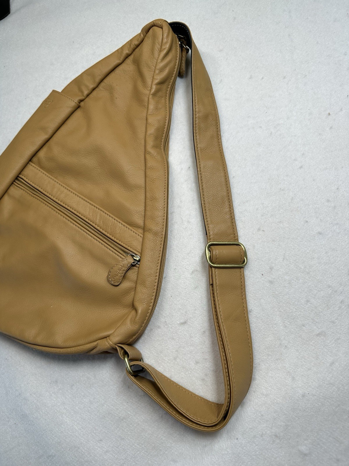 AmeriBag Leather Healthy Back Bag Camel Ergonomic Sling Travel Organization Dad