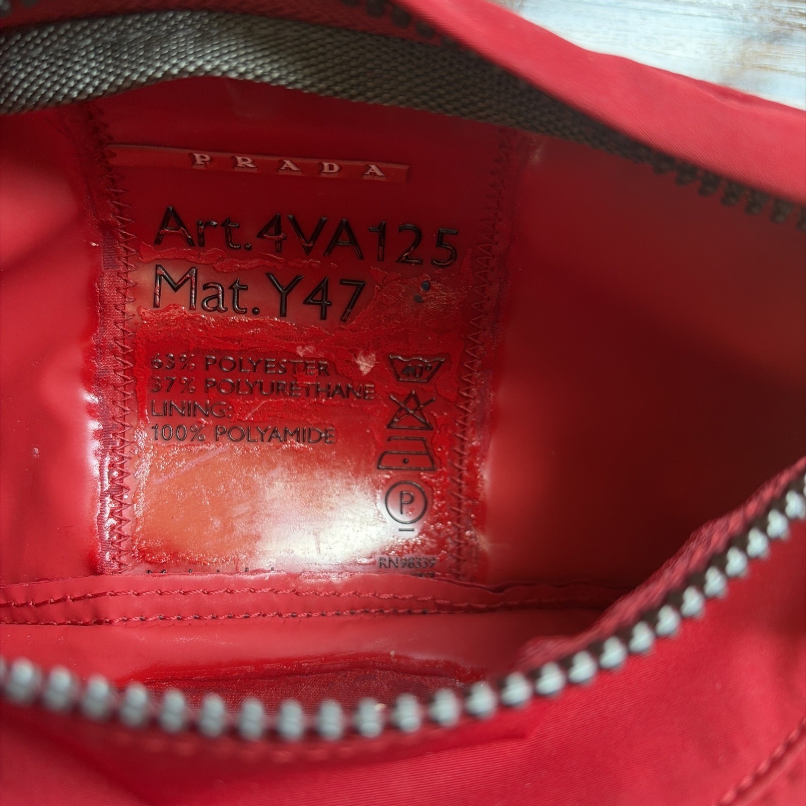 Vintage Prada Red Nylon Belt Bag Fanny Pack Red Made In Italy – Interior Wear