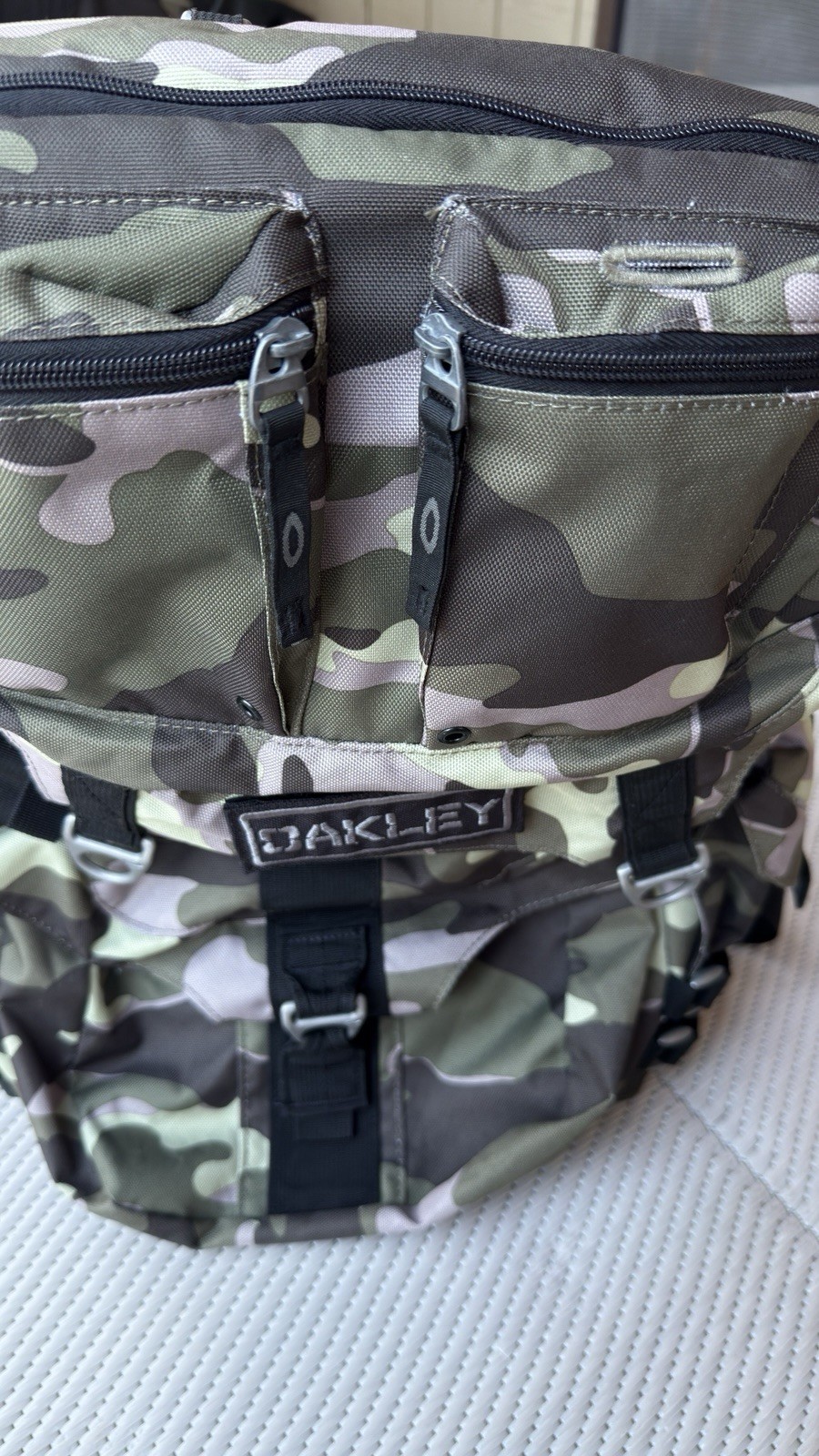 NEW! oakley mechanism Tactical backpack Hiking Backpack Camouflage Pmc Military