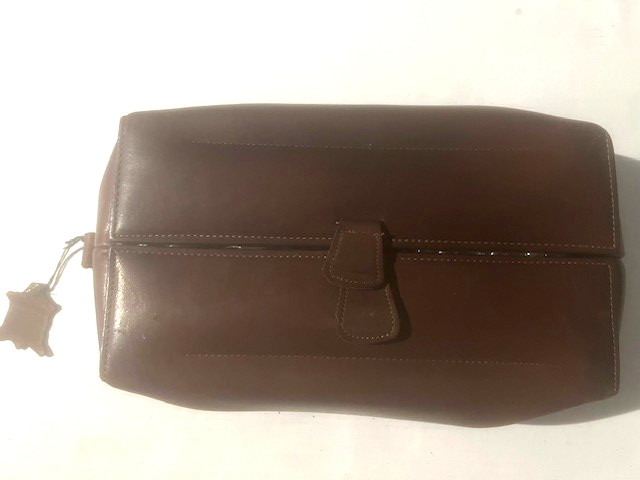 SADDLER by BOSCA Brown Leather Dopp Kit Toiletry Shave Case Bag