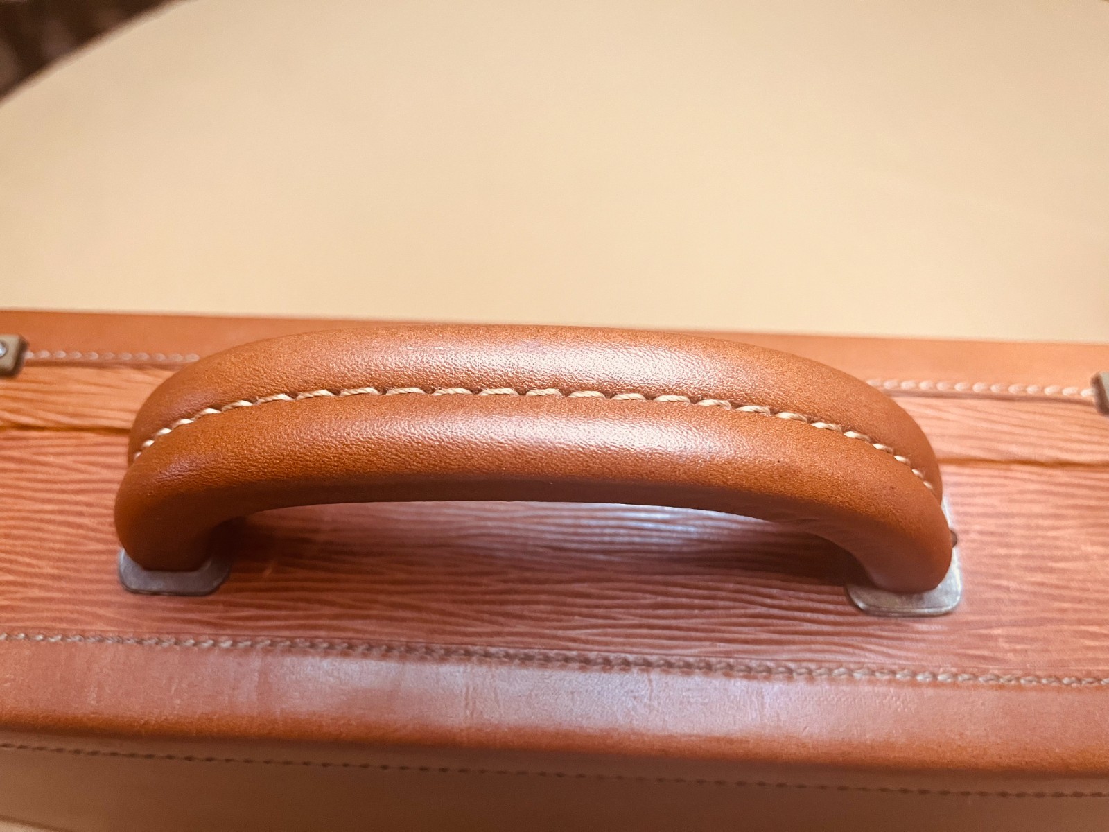 LLADRO “CALIFORNIO” Vintage Tan Leather Briefcase / Attaché / Trunk – SPAIN