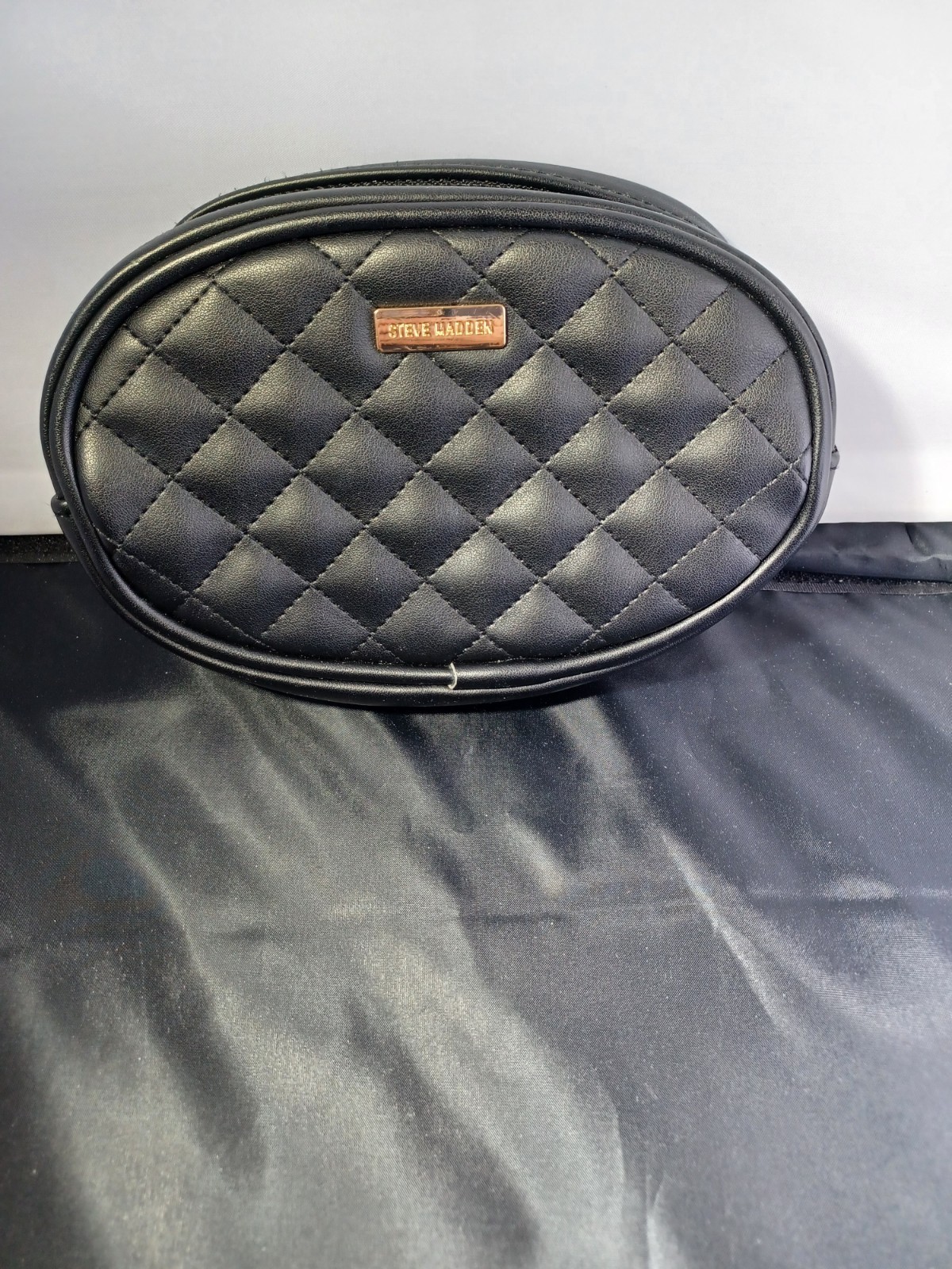 Steve Madden Pouch