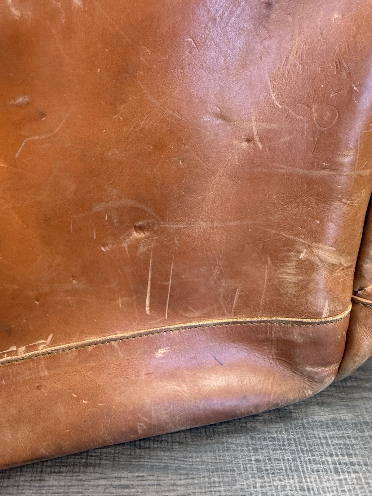 Whipping Post WP Standard Large Leather Messenger Bag Brown Distressed