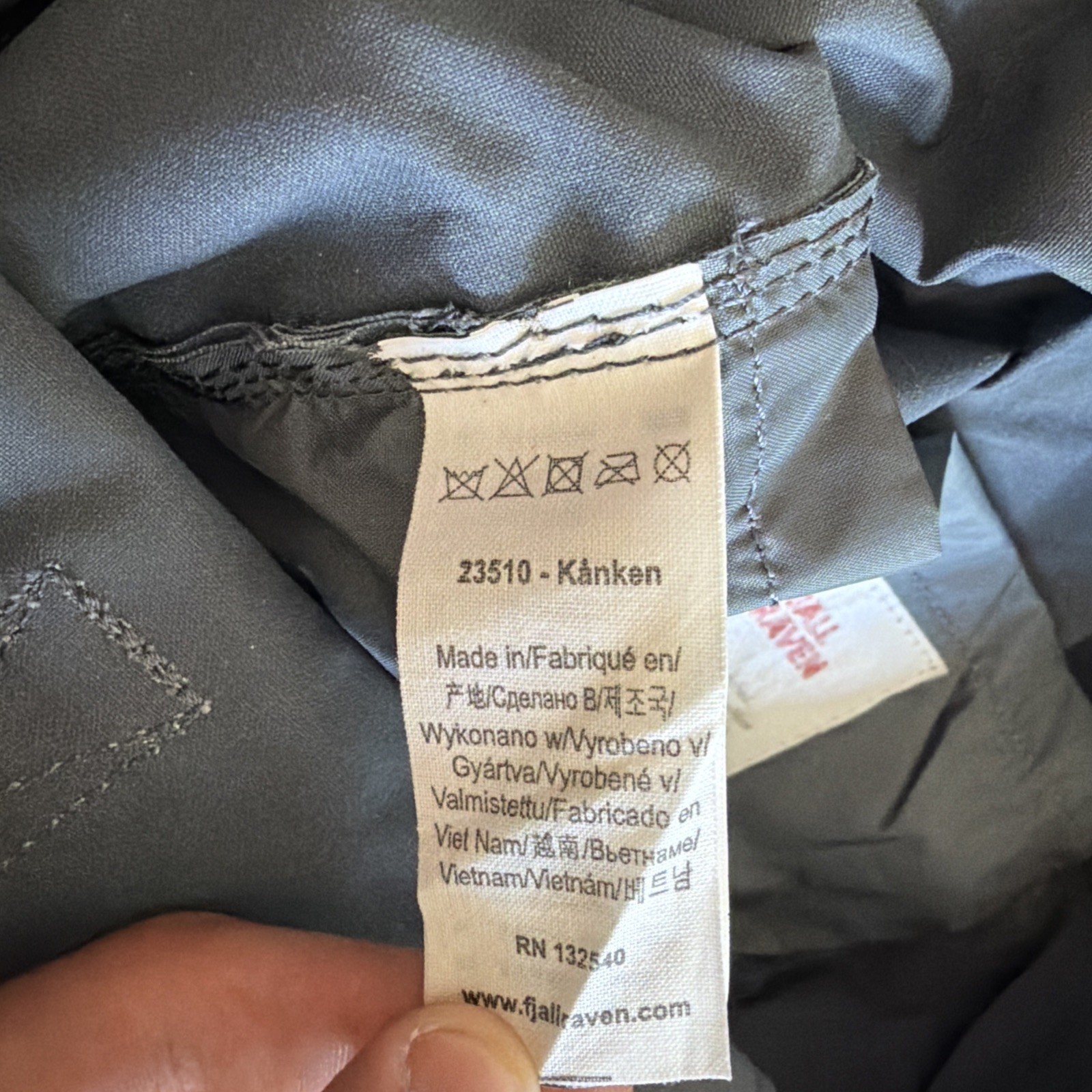 Fjallraven Kanken Classic Backpack Gray Outdoor Rugged 23510