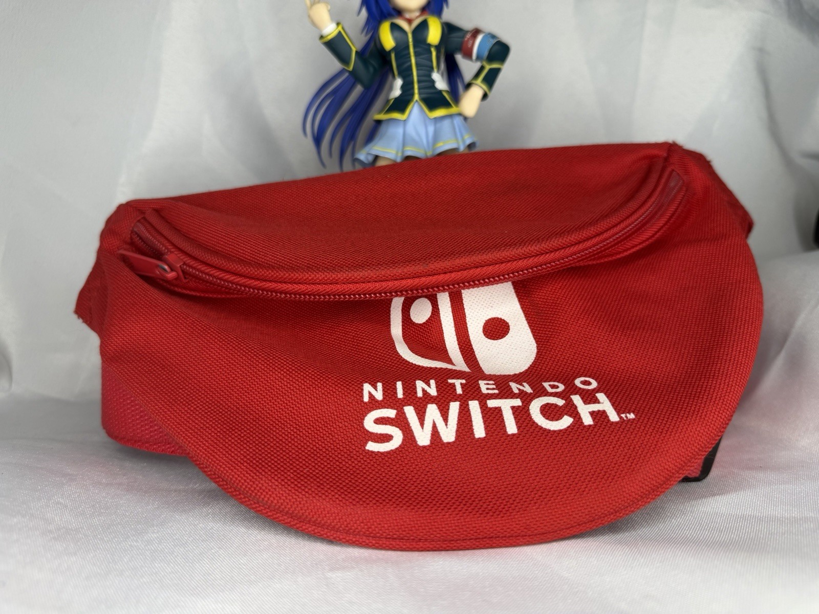 Nintendo Switch Together Tour Red Fanny Pack Adjustable Waist Promotional Zipper