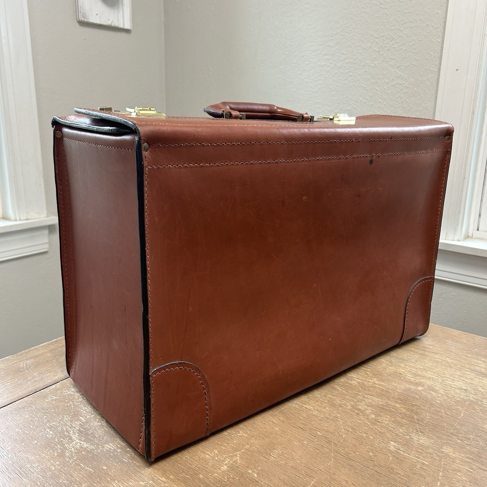 Korchmar Large Locking Leather Attaché Briefcase Attorney File Box Vintage Brown