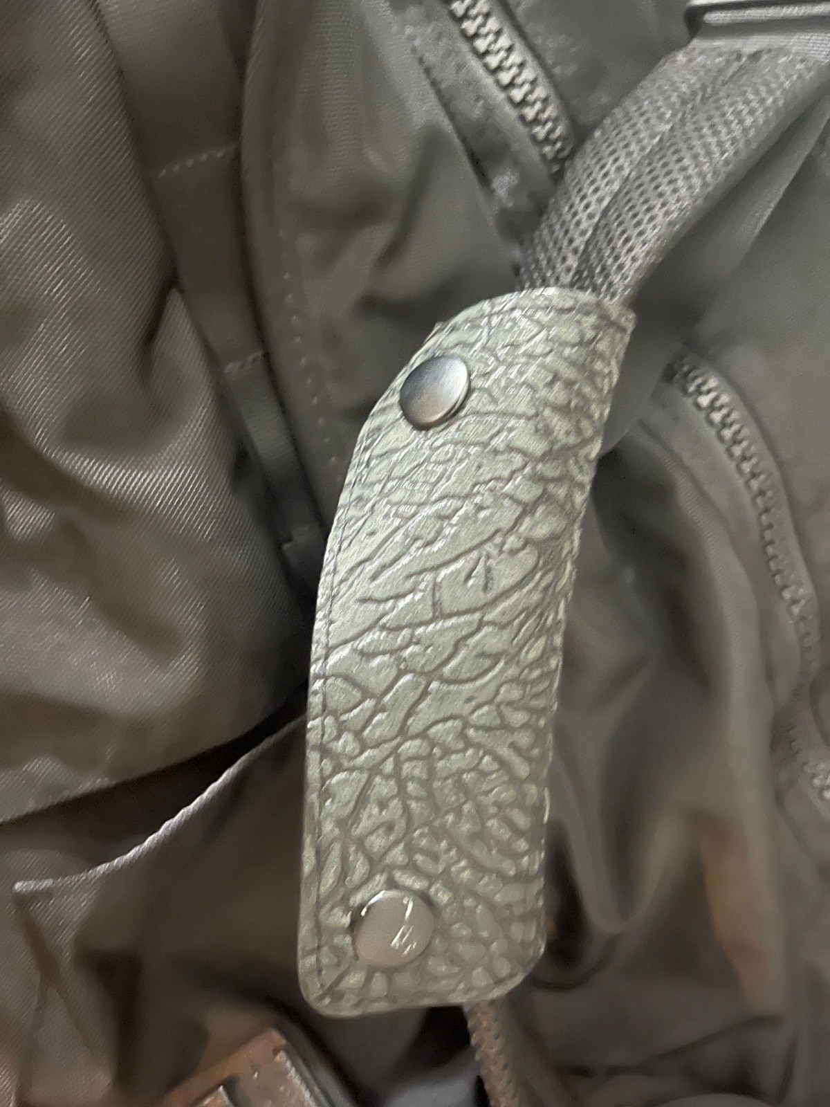 Nike SB Black Cement Duffle Bag Board Carrier Super Rare Nike SB Luggage Skate