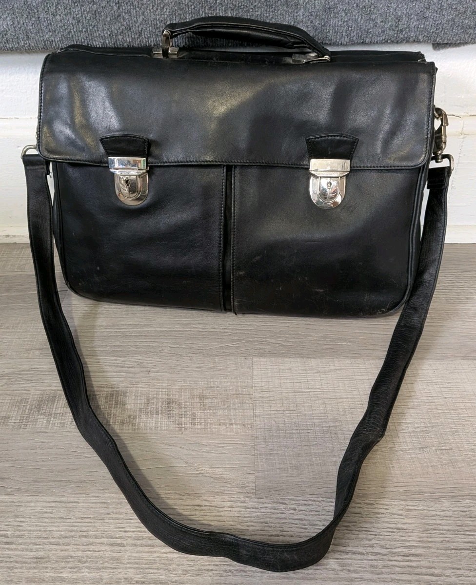Levenger Black Fine Leather Tools Briefcase w/ Shoulder Strap
