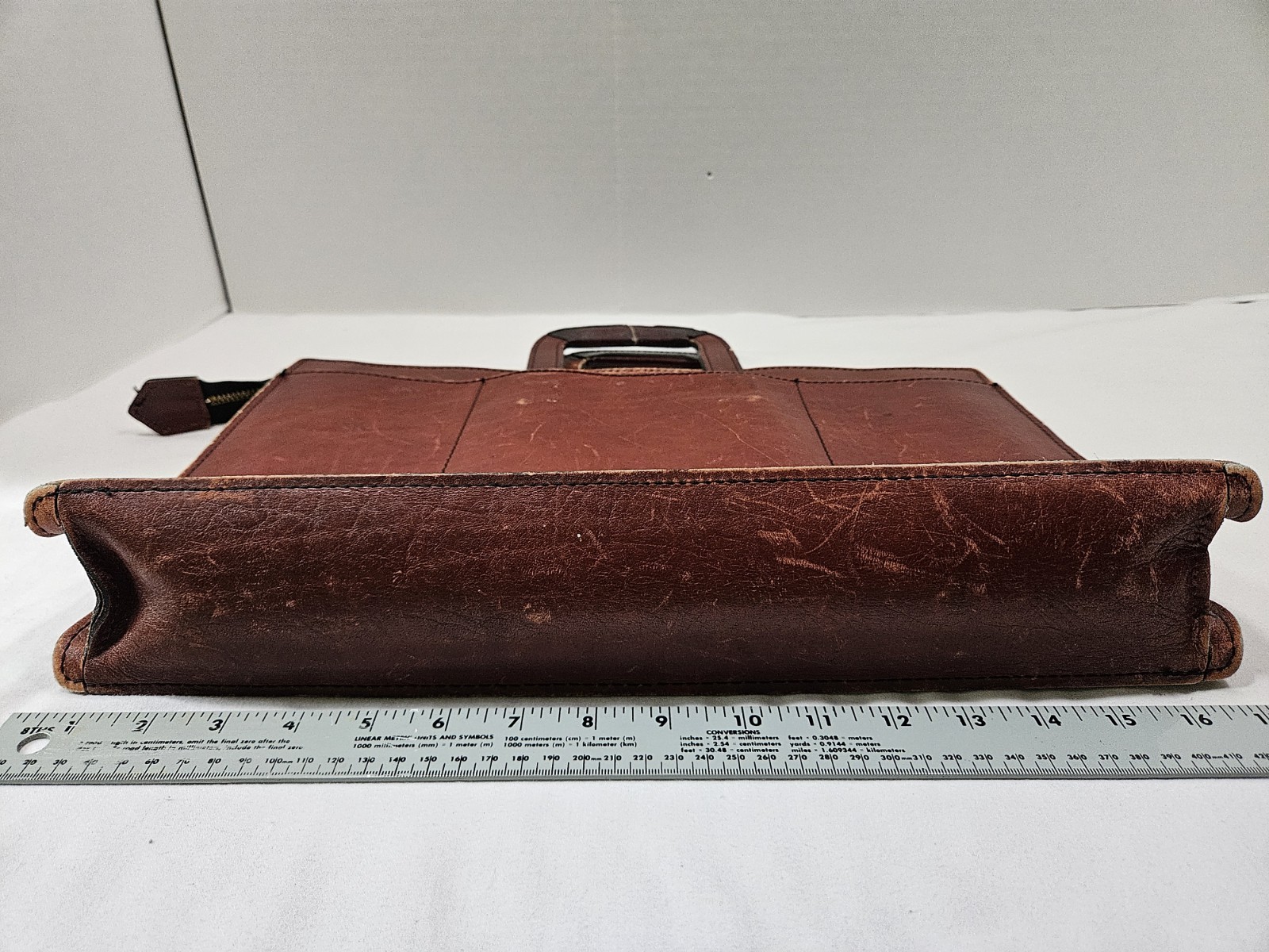Vintage Pegasus Drop Handle Briefcase Brown Leather Made In USA 17.5 x 12 Inches