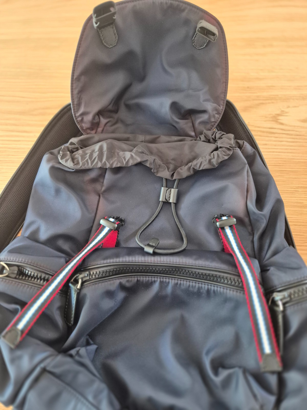 BALLY CREW NAVY BACKPACK MULTI POCKET RACKSACK MODEL 6226234 ITALY HARDLY USED