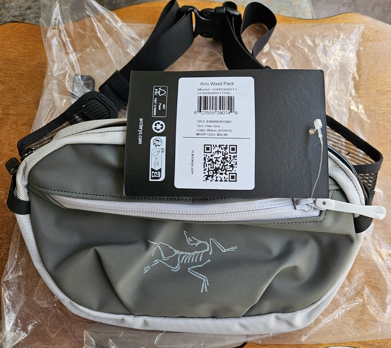 NEW with tag Arc’teryx Arro Waist Pack Atmos Grey Fanny Pack