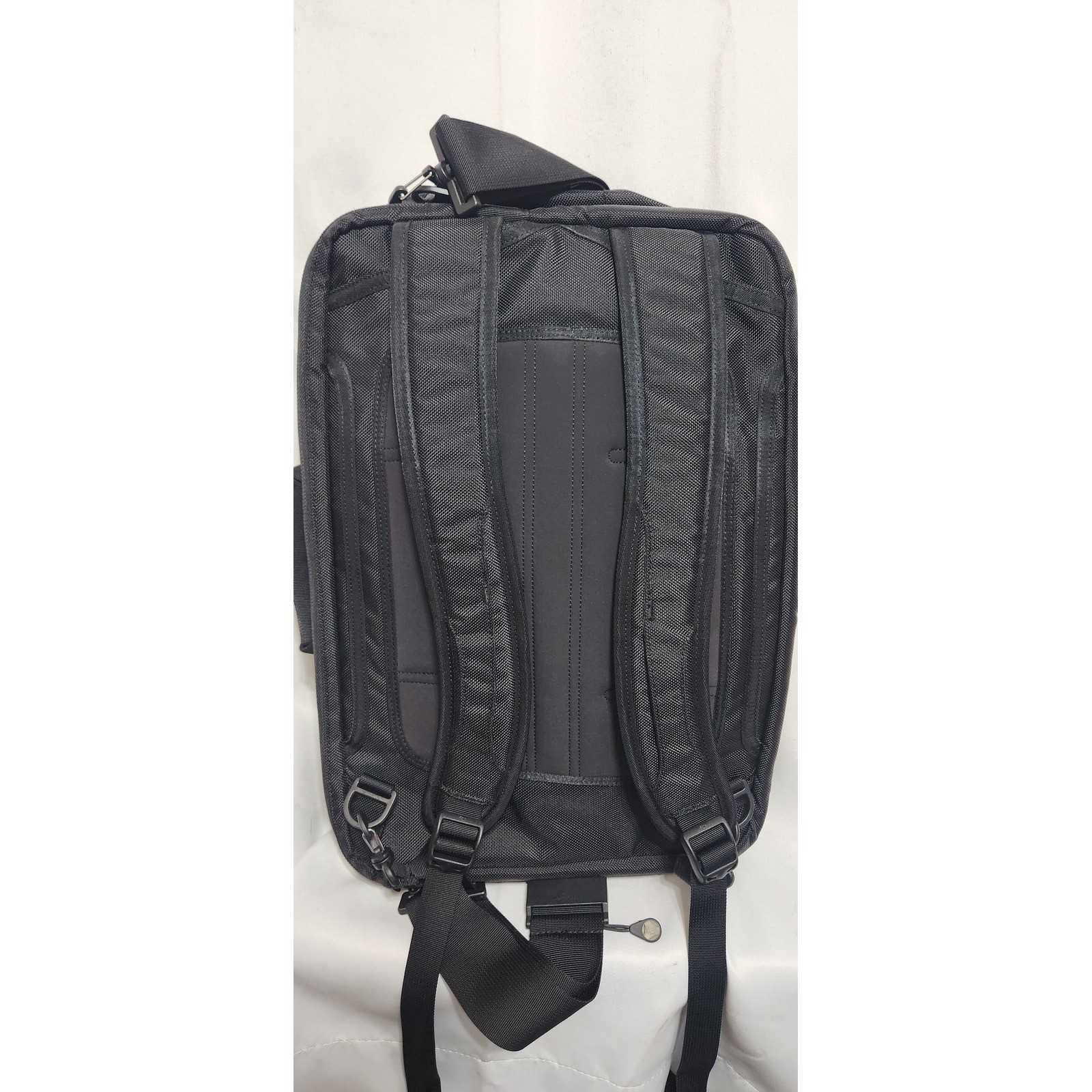 Timbuk2 Dell Messenger Bag Backpack Hybrid Black Ballistic Nylon Laptop Case