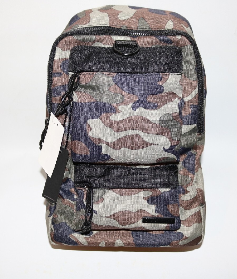 $50 STEVE MADDEN Men’s Double-Breasted Pocket Sling Camo Bag New