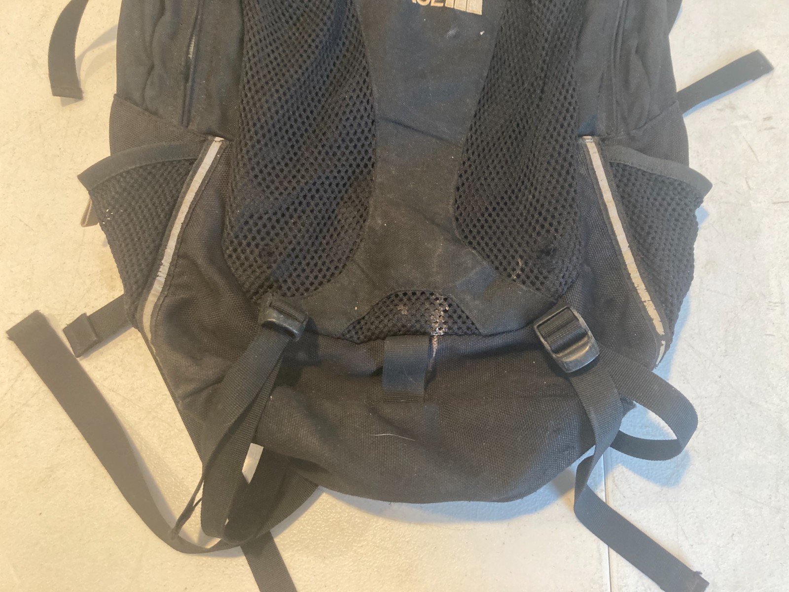 The North Face Recon Backpack Hiking School Pack Camp Gym Bag Busted Zipper