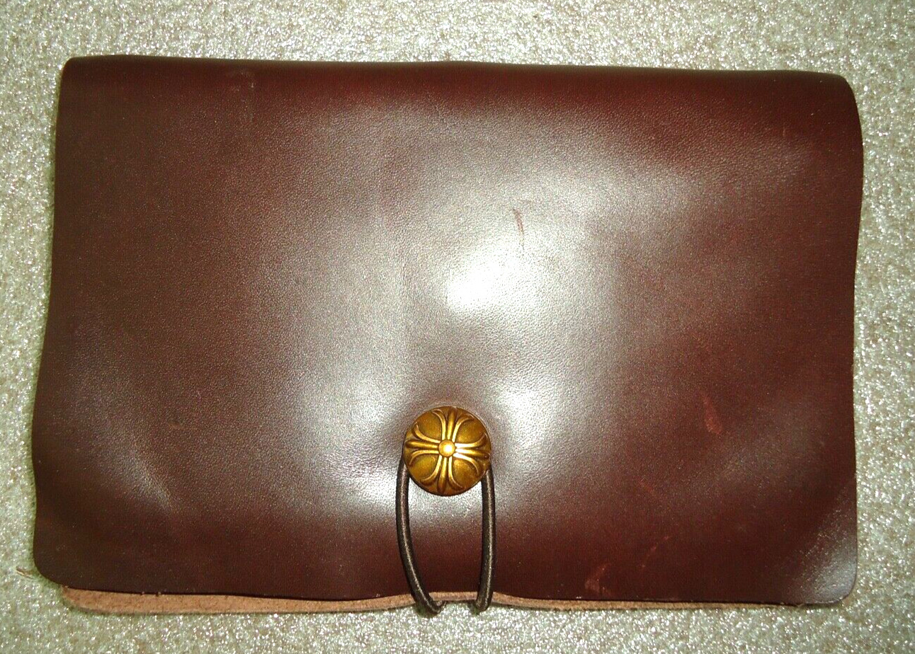 LINSHI TASKS Men’s Brown Leather Button Clutch Bag Size-8.5x6x2 in