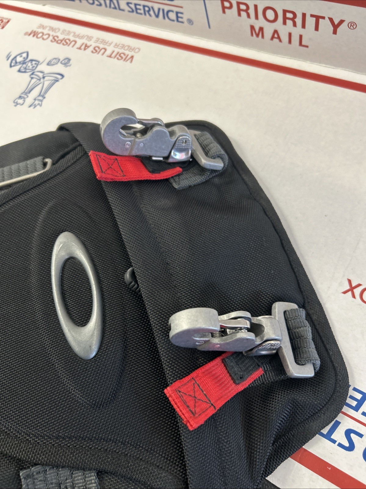 Oakley AP Tactical Roller Bag Clip NICE FAST SHIPPING