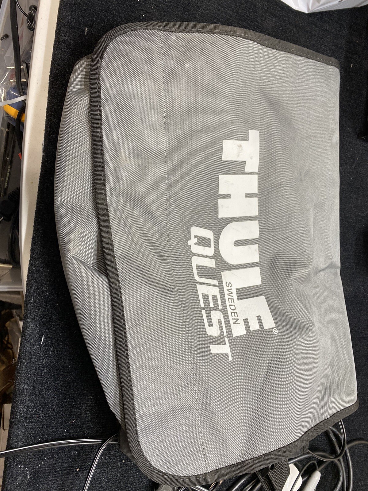 Thule Quest Sweden Messenger Crossover Bag Grey Black Adjustable Shoulder Strap