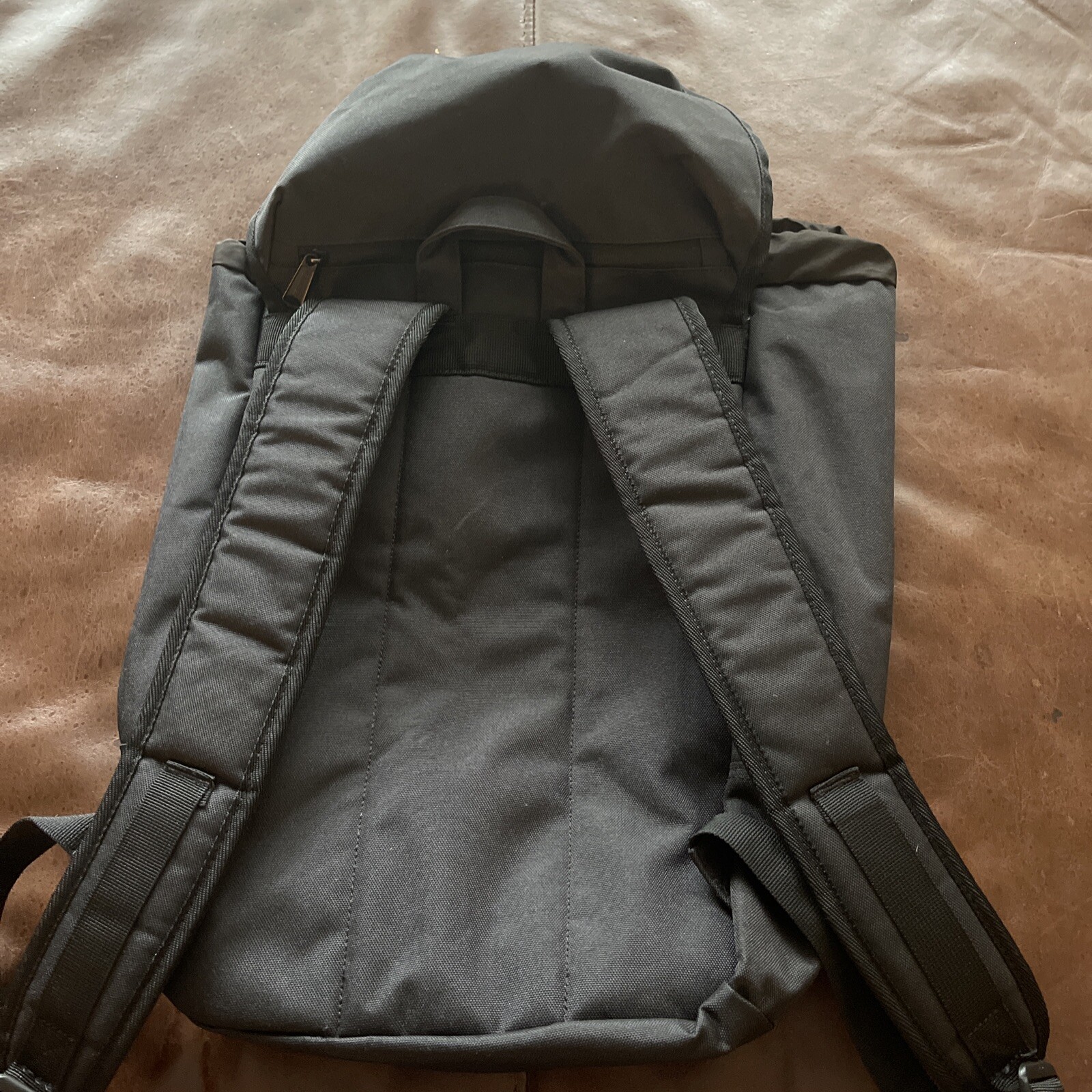 HERSCHEL SUPPLY COMPANY Black Backpack 15 x 17 in Red Stripe Interior Spacious