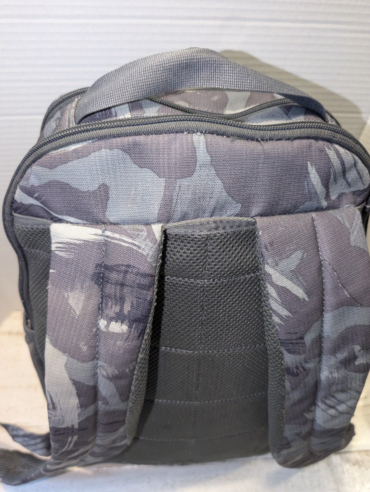 NIKE Brasilia Medium Backpack In Gray & Green Colors Green Swoosh Excellent Cond