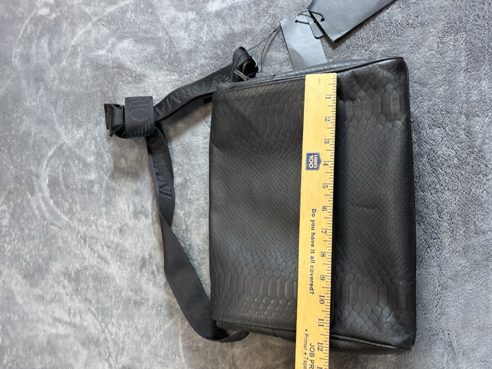 New NWT Emporio Armani Unisex Leather Bag Flat Messenger Bag Snake Skin $645