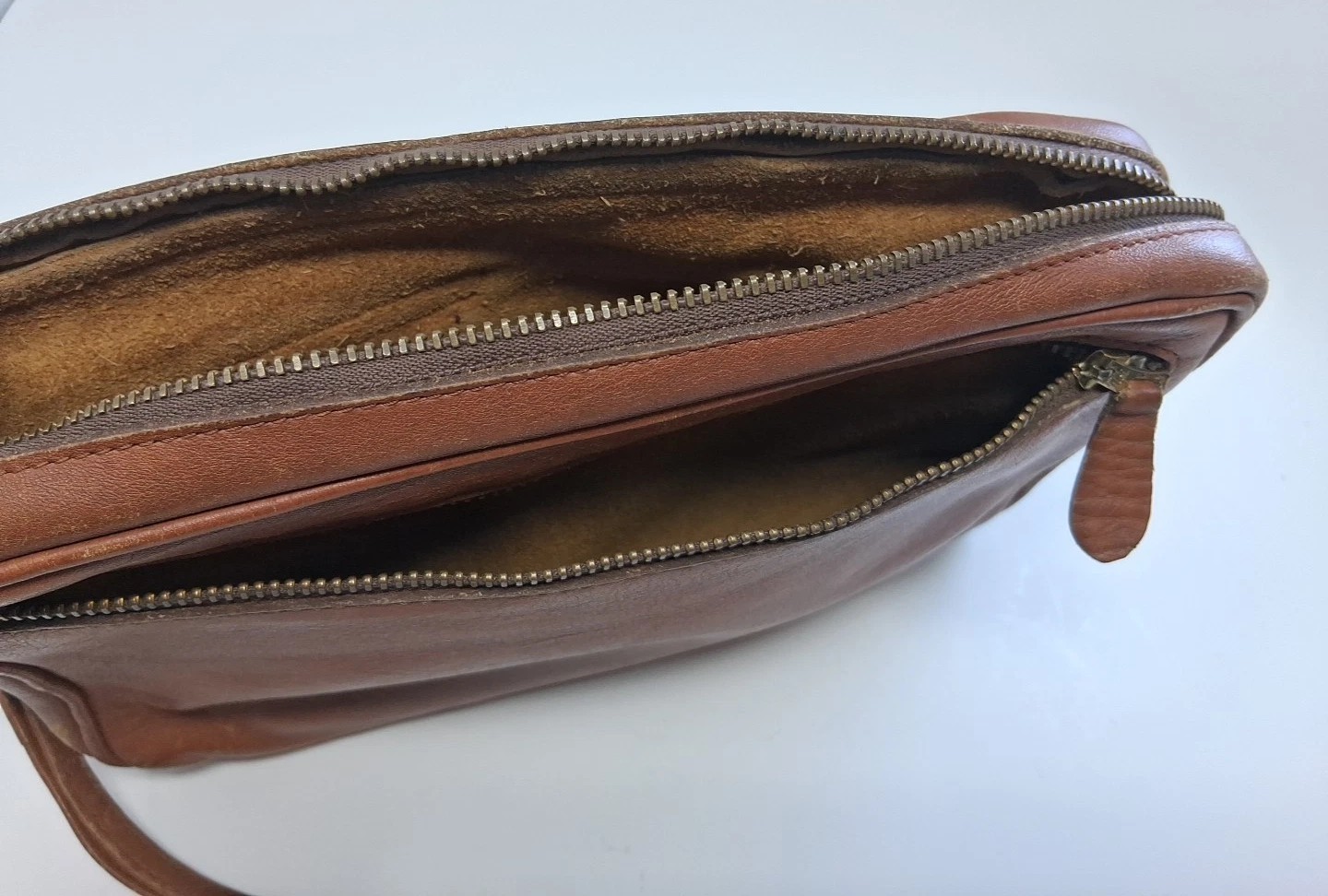 Samsonite Colombian Leather Bag Wrist Clutch Brown Pockets Vtg Unisex 9×6″