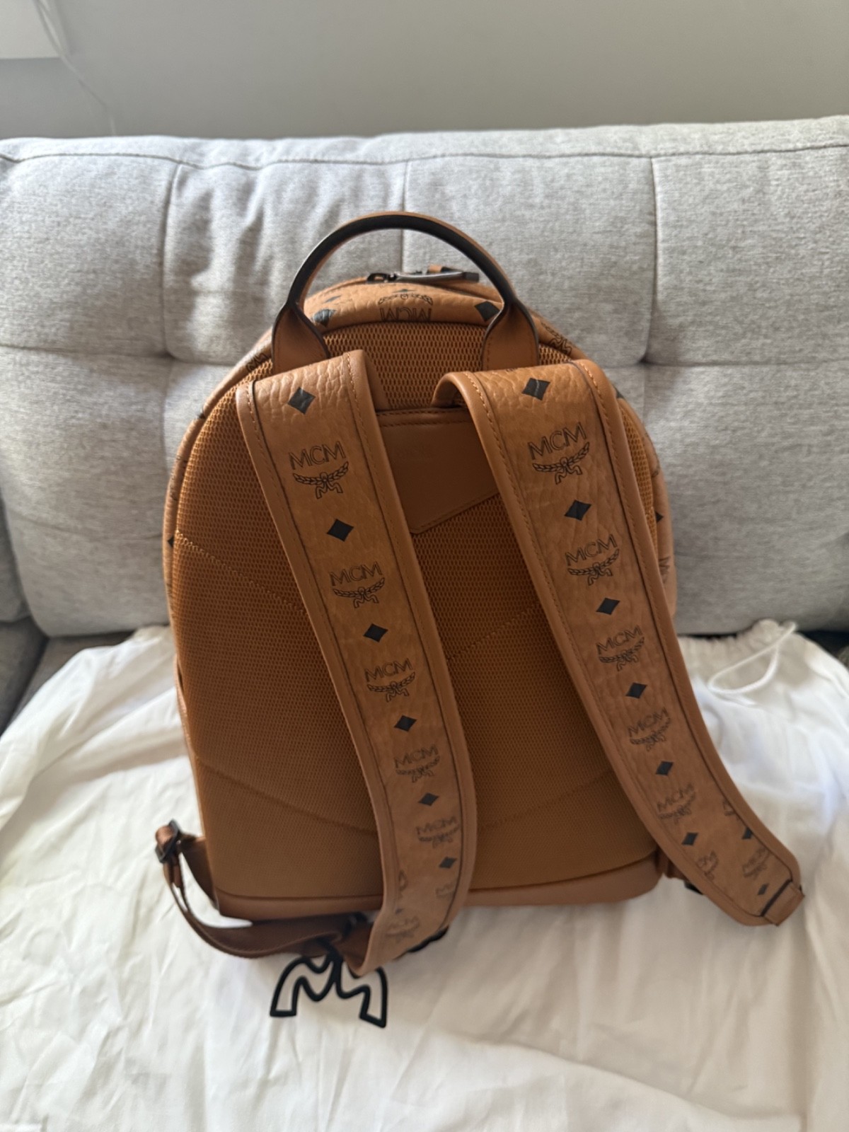 NEW MCM Stark Euro Cup Medium Backpack Cognac Black Visetos NWT Dust Bag
