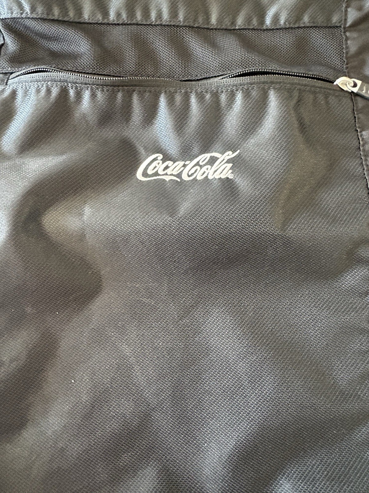 Nike Drawstring Backpack Black COCACOLA Branding Zip front pocket FREE SHIP