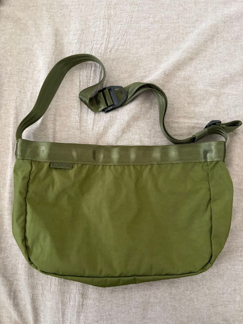 Chrome Messenger Bag Nylon Shoulder Bag Unused 9L