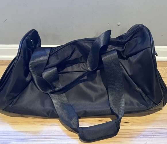 NWOT Lifetime Fitness Rayon Leather Duffle Bag