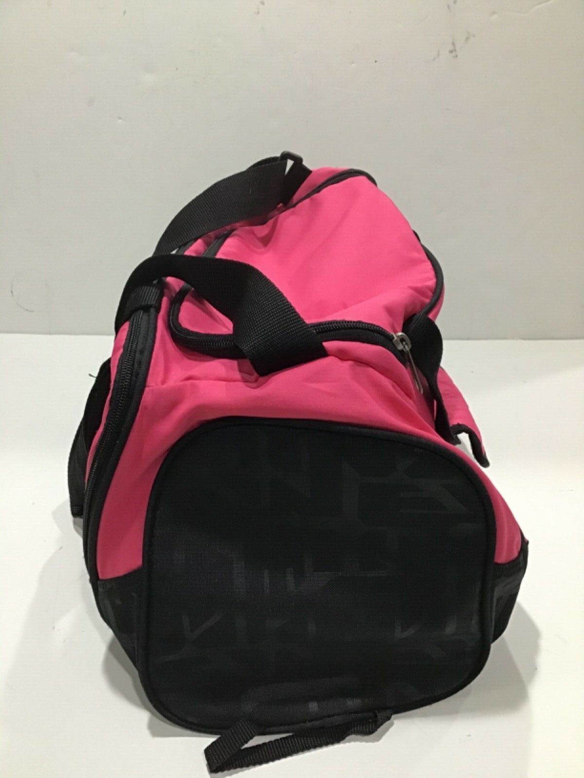 Nike Orange Duffle Bag w/ front pockets 18x11x8” inches