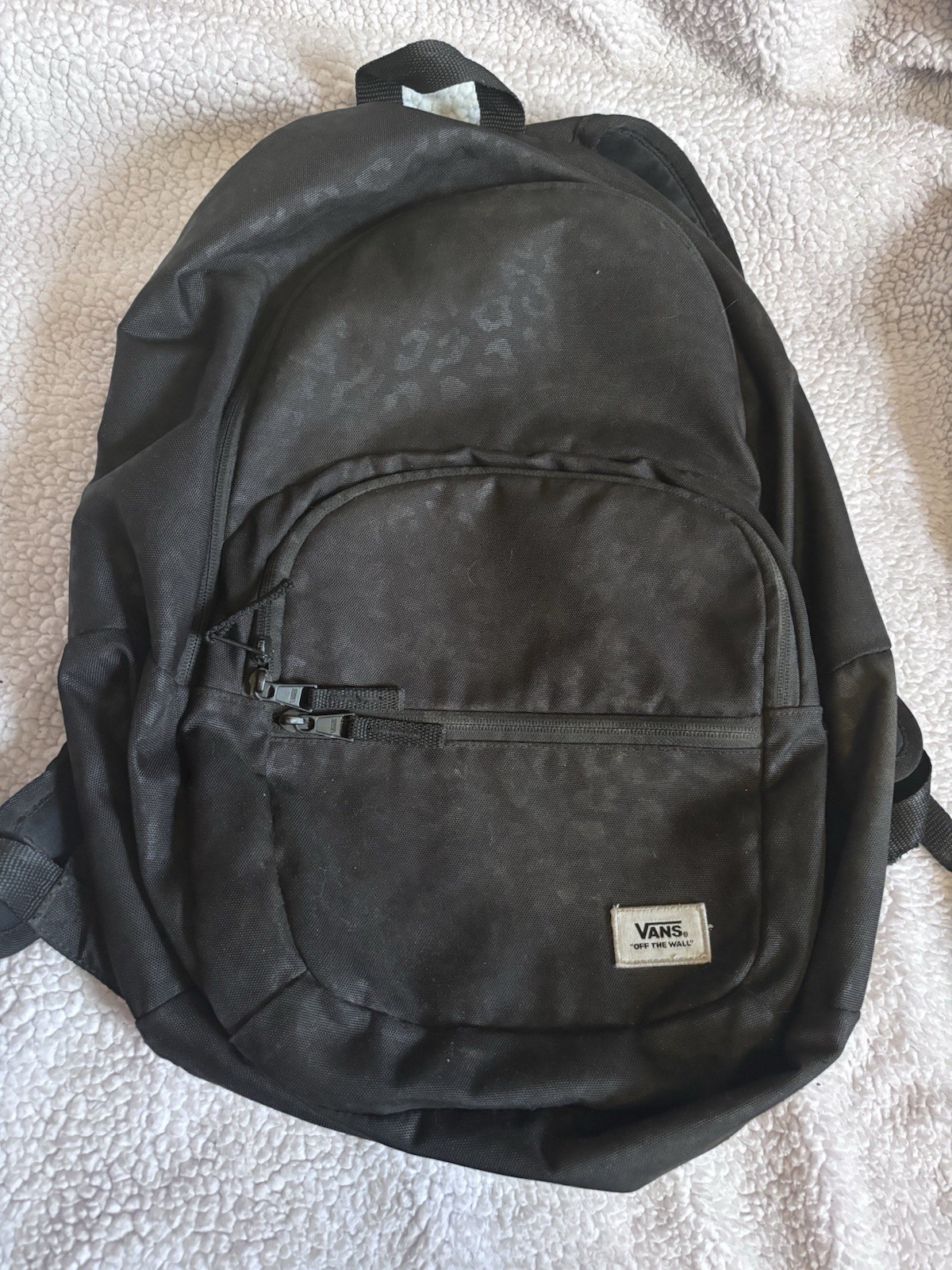 VANS – Preowned Full Size Black Leopard Print Bookbag