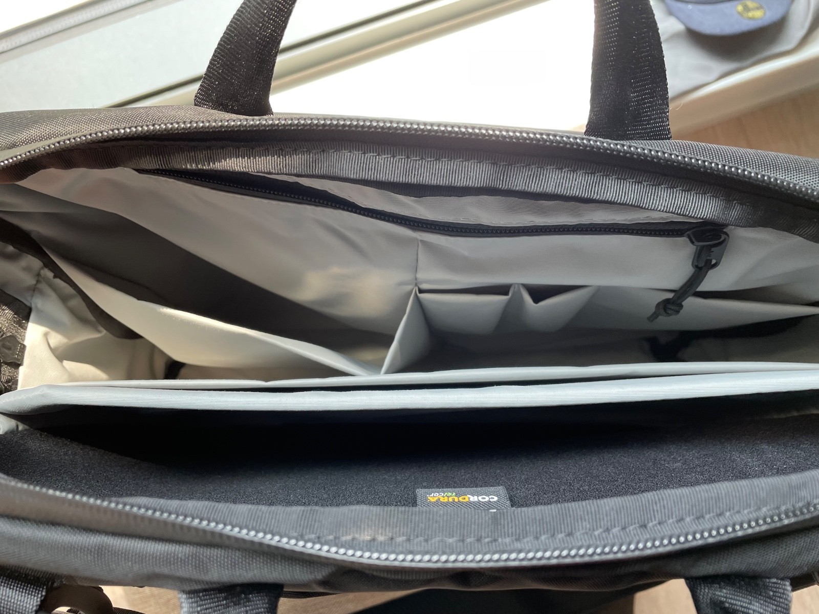 Aer Pro Brief Laptop Tech Work Travel EDC Briefcase/Shoulder Bag Excellent